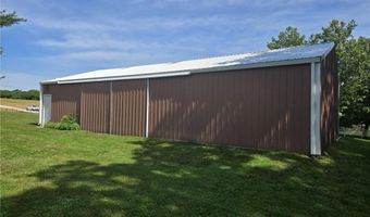 18916 166th St, Basehor, KS 66007