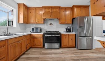 9388 Dorrington Pl, Arleta, CA 91331