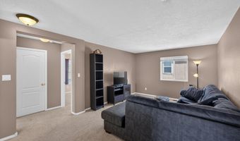 2912 McKinnon Way SW, Albuquerque, NM 87121