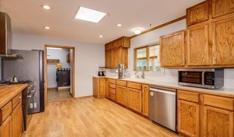 1069 W PLAINS Rd, Cheyenne, WY 82009