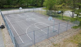 106 Burnshaw Ln, Albrightsville, PA 18210