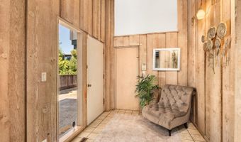 649 Bayview Dr, Aptos, CA 95003