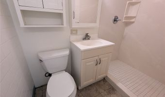 445 Kaiolu St 402, Honolulu, HI 96815