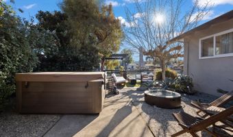 120 E Lake Dr, Antioch, CA 94509