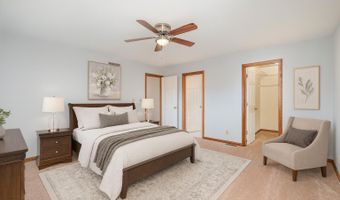 32 Bittersweet Dr, Alexandria, KY 41001