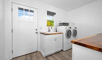 2847 Puu Hoolai Pl, Kihei, HI 96753