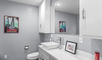 1818 New York Dr, Altadena, CA 91001