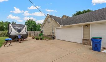 561 Linton Rd, Benton, LA 71006