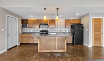 825 Dogwood Ln, Ashville, AL 35953