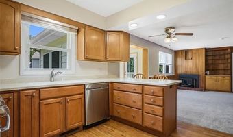 517 S Scott St, Adrian, MI 49221