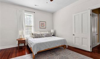 300 Virginia St, Ashland, VA 23005