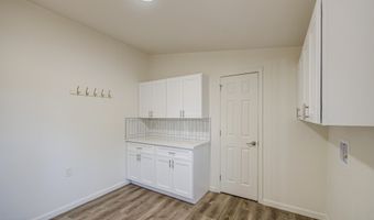 1426 S HALE Dr, Apache Junction, AZ 85120