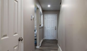 46 Broadview Ave, Auburn, ME 04210