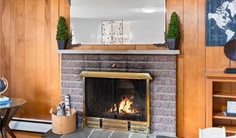 398 Central St, North Smithfield, RI 02896