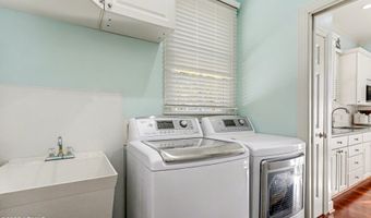 79 Bostick Cir, Beaufort, SC 29902