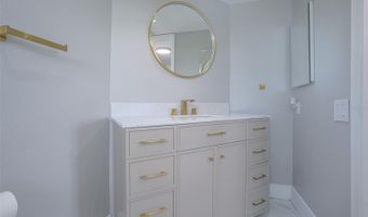 2333 FEATHER SOUND Dr B607, Clearwater, FL 33762