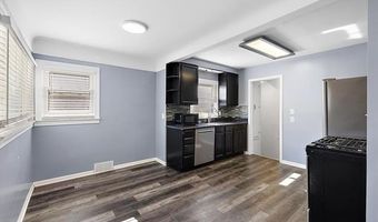 14861 Russell Ave, Allen Park, MI 48101