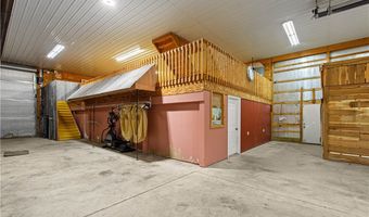 185 Dutch Glory Rd, Amity, PA 15311