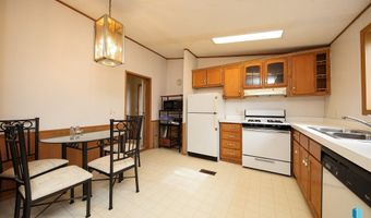 48175 Kim Cir, Brandon, SD 57005