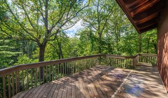 40 Brighton Rd, Andover, NJ 07821