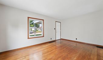375 E Royal Forest Blvd, Columbus, OH 43214