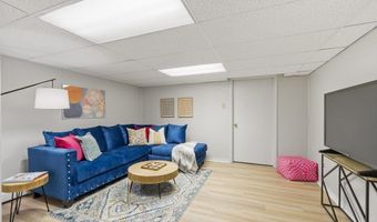 6 Black Horse Dr, Acton, MA 01720