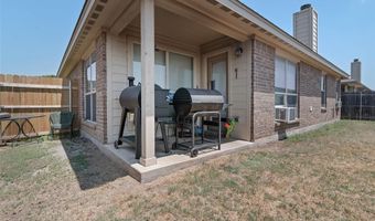 909 Jodie Dr, Weatherford, TX 76087
