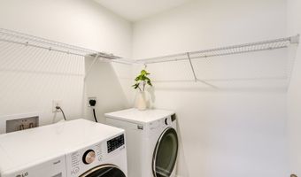 855-2 Dipper Ln, Aurora, OH 44202