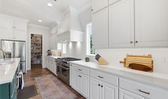 4414 S 86th Pl, Bentonville, AR 72713