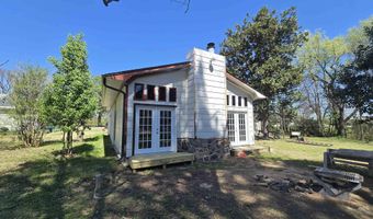1800 White Dr, Batesville, AR 72501