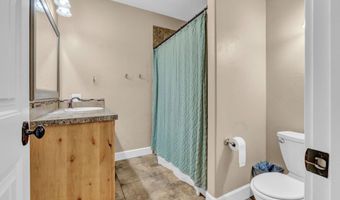 748 Dell Rd, Chubbuck, ID 83202