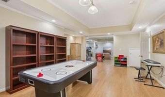 725 High Hampton Run, Alpharetta, GA 30022