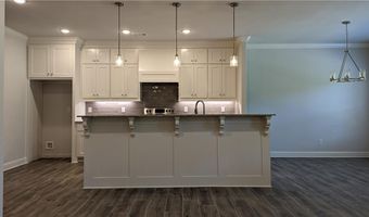 7 Ripley Ln, Bella Vista, AR 72715