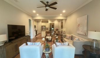 1718 W Farmville, Auburn, AL 36830
