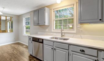 3381 MONARCH Ln, Annandale, VA 22003