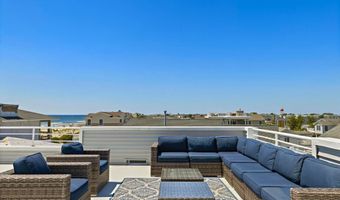 10 11TH St, Beach Haven, NJ 08008