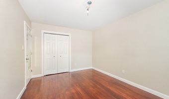 230 Avenue A, Bayonne, NJ 07002
