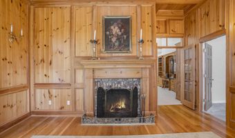 7540 Alaska Rdg SE, Alto, MI 49302