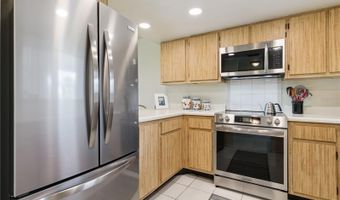 1068 LOTUS Pkwy 834, Altamonte Springs, FL 32714