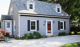 252 S Main St, Coventry, RI 02816