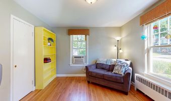 232 Lake St, Auburn, ME 04210