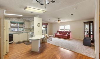 333 Loquat Dr, Barefoot Bay, FL 32976