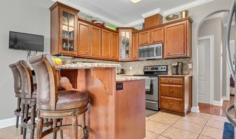 1711 River Pointe Dr, Albany, GA 31707