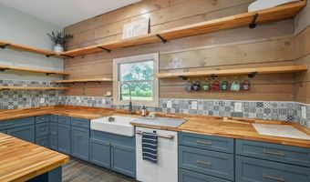 4119 Minnie Hall Rd, Autryville, NC 28318