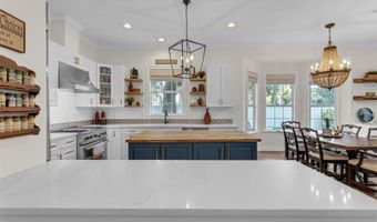 1100 EDWARDS Ln, Orlando, FL 32804