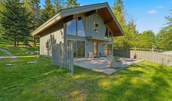 20246 E Cape Horn Rd, Bayview, ID 83803