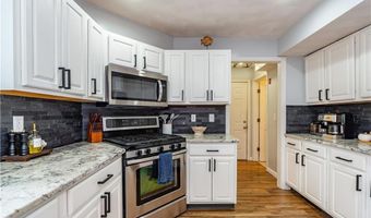 195 Oakland Beach Ave, Warwick, RI 02889