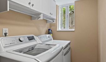 562 Blackhawk Rd, Boulder, CO 80303