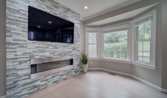 3642 RANSOM Pl, Alexandria, VA 22306