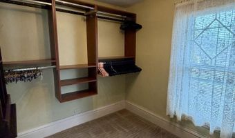 516 SE 10th Ave, Aberdeen, SD 57401